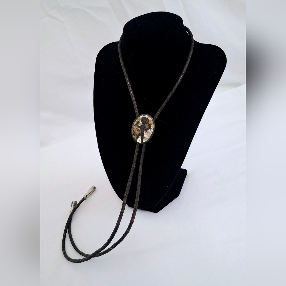 Vintage Native American Sterling Silver Abalone & Leather Bolo Tie - Picture 3 of 13